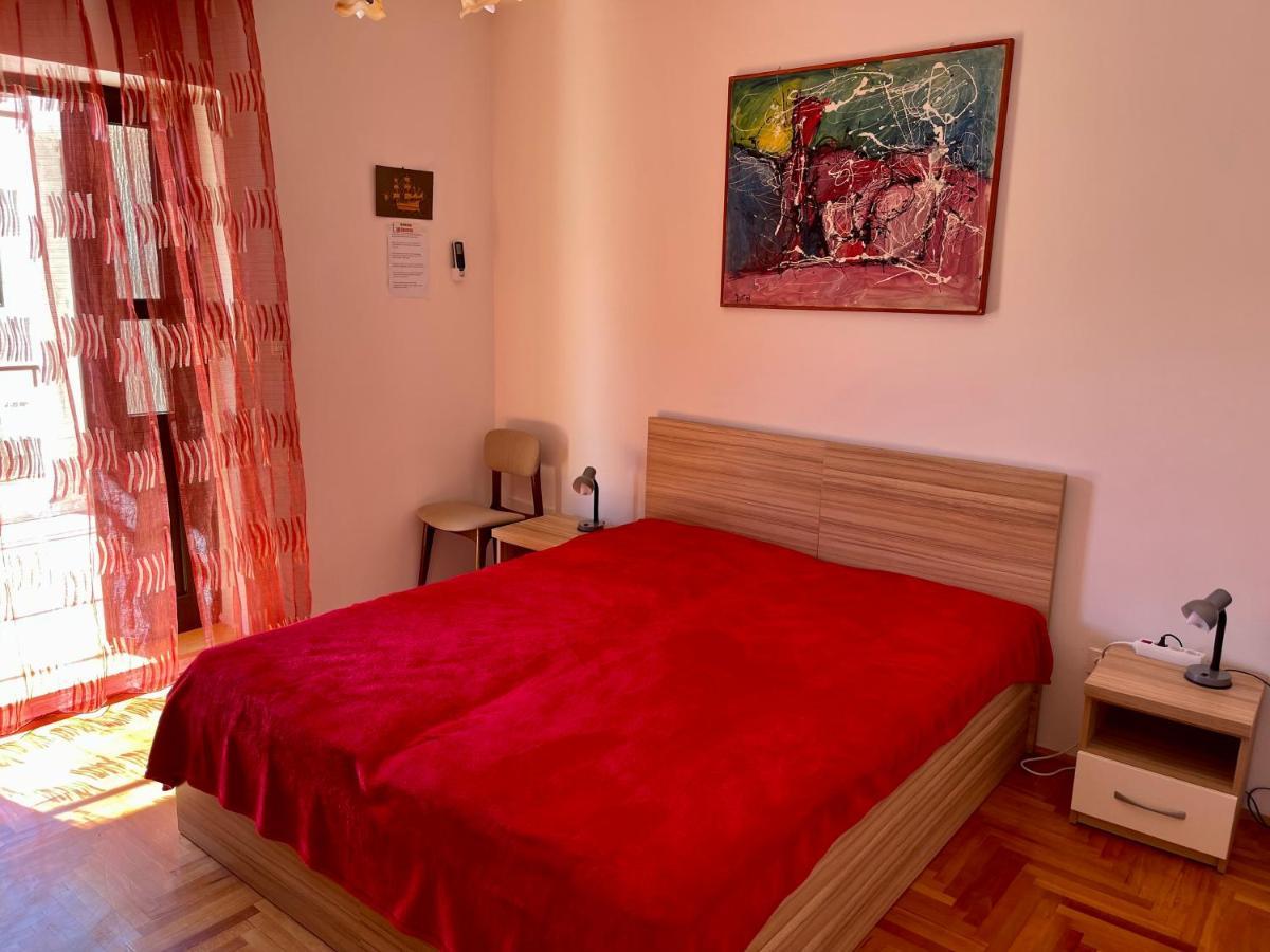 Rooms & Apartments Tepsa - Centre Hvar Town Exterior foto