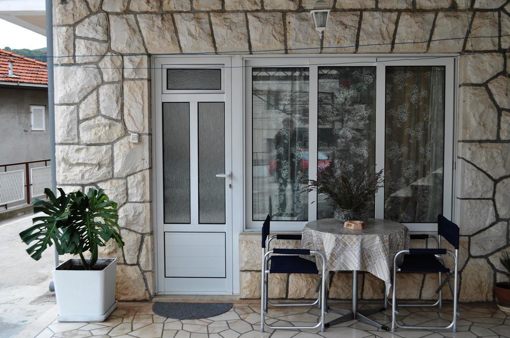 Rooms & Apartments Tepsa - Centre Hvar Town Exterior foto