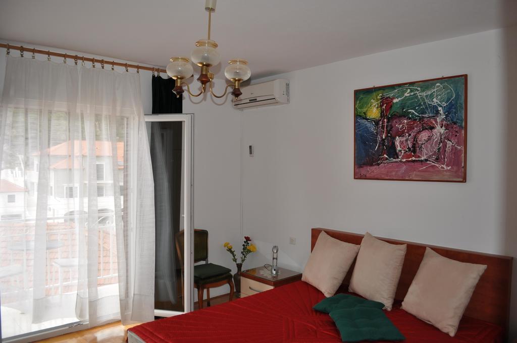 Rooms & Apartments Tepsa - Centre Hvar Town Exterior foto
