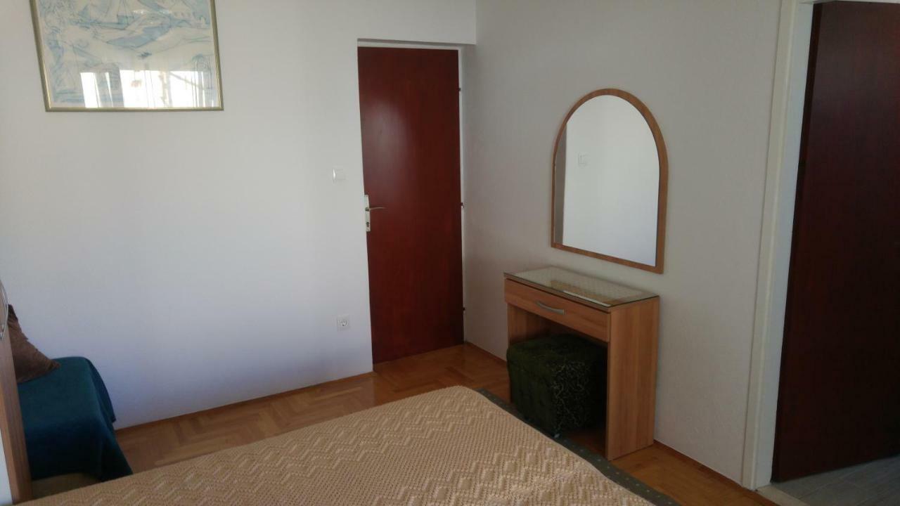 Rooms & Apartments Tepsa - Centre Hvar Town Exterior foto